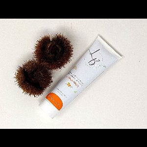 Scrub Body & Face - Gezichts- en Lichaamsscrub - Plantaardige korreltjes - Microplasticvrij - 150 ml