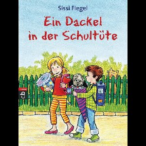 Ein Dackel in der Schultüte