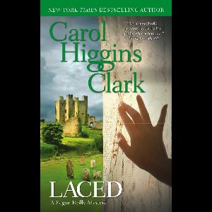 A Regan Reilly Mystery - Laced