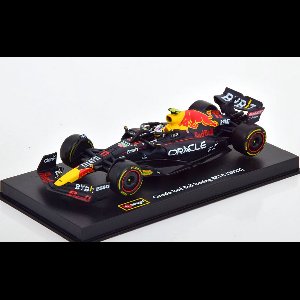 Bburago Red Bull F1 RB18 #11 Sergio Perez Formule 1 seizoen 2022 in luxe bewaarcase met helm modelauto schaalmodel 1:43