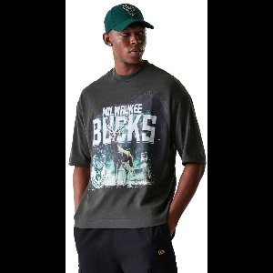 New Era Nba Washed Graphic Milwaukee Bucks T-shirt Met Korte Mouwen Grijs XL Man
