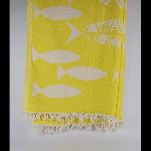 uit Turkije By Aquatolia Hamamdoek Hierapolis met Witte Vissen - 100% Zacht Katoen - Strandlaken - Handdoek - Geel - 100cm x 180cm - Originele hamamdoek uit Turkije