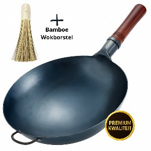 Professionele Wokpan in Handgehamerd Blauw Koolstofstaal – 36 cm – Ronde Bodem – Preseasoned – Houten & Stalen Handvat – Inclusief Bamboe Wokborstel – Horecakwaliteit – KAAMUT®