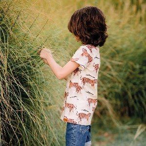 Walkiddy® Kinder T-Shirt – Jongens & Meisjes – Tigers serie – Maat 122 – GOTS-gecertificeerd Biologisch Katoen