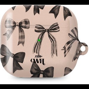 xoxo Wildhearts hoesje geschikt voor AirPods 4 - Winter Muse - Ook als telefoonhoesje verkrijgbaar - schokbestendige case - koptelefoonhoes - Beschermhoes met strikjes patroon - Beige