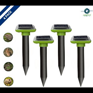 Ammerce® Verjager - 4 stuks Solar Mollenverjager - Mollenbestrijding Ultrasoon Geluid - Extra Sterk - Ongedierte Verjager - Professioneel
