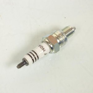 Bougie d'allumage NGK pour Moto Yamaha 250 Xvs Drag Star 2001 à 2004 Neuf