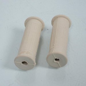 Paire de poignée beige 100mm RSM pour mobylette MBK 50 AV3 Neuf