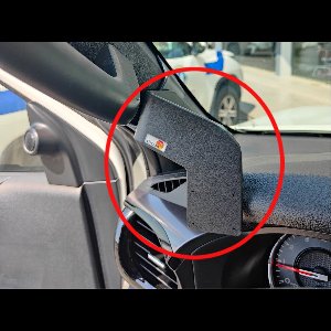 Brodit ProClip houder geschikt voor Toyota HiLux 2016 - Left mount