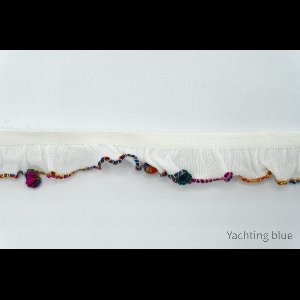 Band elastisch - wit band met allerlei kleuren - lengte 2 meter - band voor kastplanken - band elastiek - vrolijke sierband - fournituren -