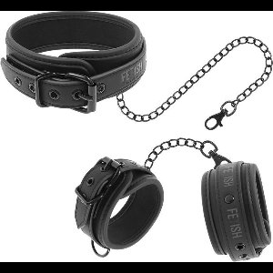 FETISH SUBMISSIVE BONDAGE | Fetish Submissive Collar And Wrist Cuffs Vegan Leather