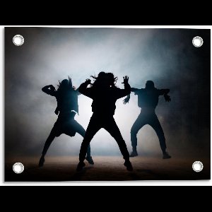 Tuinposter – Silhouet van Dansers voor de Rook - 40x30cm Foto op Tuinposter  (wanddecoratie voor buiten en binnen)