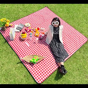 Fuegobird- Picknickdeken-200 x 200 cm-Stranddeken- Opvouwbare campingdeken- Waterdicht- Zanddichte picknickmat- Draagbare tuin-strandmat- Machinewasbaar- voor kamperen- Tuin- Park- Strand-geschikt voor kinderen's kruipdeken (rood)