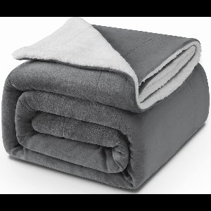 Deken 160 x 200 cm, 550 g/m² dikke deken, warme deken, zachte en knuffeldeken, wollig, hoogwaardige deken, bankdeken, Sherpa schapendeken, levensdeken, praktisch cadeau, grijs