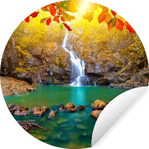 Behangcirkel - Herfst - Waterval - Rots - 100x100 cm - Zelfklevend behang - Behang rond - Behang zelfklevend - Behang cirkel - Ronde schilderijen