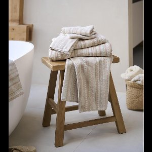 Pip Studio badgoed Geometric Print sand - gastendoekje 30x50 cm