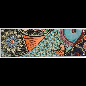 WallClassics - Tuinposter – Mozaiek in Verschillende Kleuren in Vorm van Vis - 90x30 cm Foto op Tuinposter (wanddecoratie voor buiten en binnen)