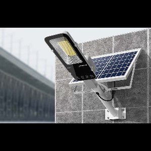 Superfire Solarlamp voor je Tuin of Terras FF5-D, 486W, 1400lm, 20000mAh