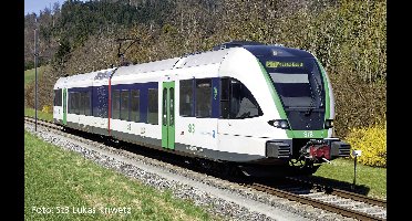 Piko H0 59127 H0 elektrische motorwagen GTW 2/6 Stadler van de STB