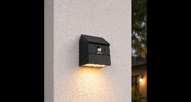 Cubos Solar LED Wandlamp met bewegingssensor - 2.5W 300lm - 2700K/4000K/6000K warm wit/neutraal wit/daglicht wit - Kantelbare lichthoek - Kantelbaar zonnepaneel - IP65 waterdicht - Zwart - Downlight