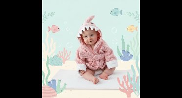 CozyNest – Zacht & Absorberend – Badjas met Dierendesign Roze haai / 110 (4–6 jaar) | Educatief Speelgoed