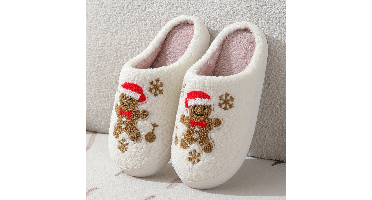 Noordlicht– Warm&Feestelijk– Pluche Kerstpantoffels met motief Peperkoekkerstman 1 / 44-45 | Educatief Speelgoed