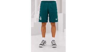 Real Madrid Uit Broekje Senior 2026-2027 Groen/Wit - Maat XL - Kleur: DonkergroenWit | Soccerfanshop
