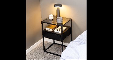 Bendt Nachtkastje Maikel zwart metaal met glazen blad en lade