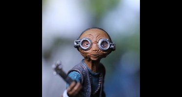 Attakus Star Wars: Maz Kanata 1:10 Scale statue