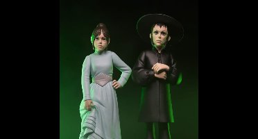 NECA Beetlejuice Beetlejuice Toony Terrors Action Figure 2-Pack Lydia & Astrid 15 cm