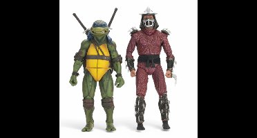 NECA Teenage Mutant Ninja Turtles (1990 Movie) Action Figure Roof Top Battle Shredder vs Leo 18 cm
