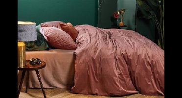 At Home At Home by BeddingHouse Cosy Corduroy Dekbedovertrek Roze 60 x 70 cm