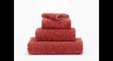 Abyss Abyss & Habidecor Super Pile Handdoek 55x100 638 chili