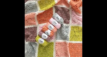 Haakpakket byClaire Blokkendeken Ledikant Coral/Pink