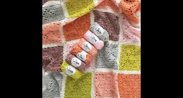 Haakpatroon byClaire Blokkendeken Ledikant Coral/Pink