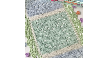 Haakpakket byClaire Pasen Tafelloper