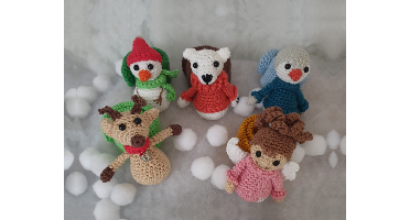 Haakpakket byClaire Wintervriendjes - Hangers en Klaparmbanden