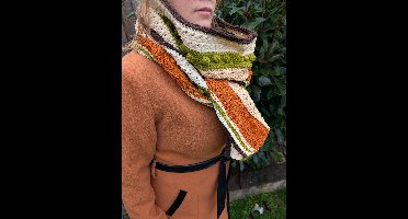 Haakpakket AutumnDot - Herfstige sjaal gehaakt met Durable Cosy garen