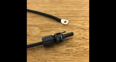 Kabelverloop Zwart 6mm² MC4-M6 Female