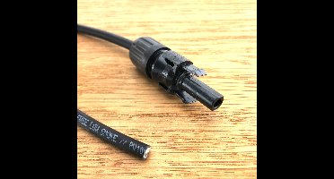 Kabelverloop Zwart 6mm² MC4-Open draadeind Female