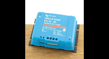 Orion-Tr Smart 24/12-20A (240W) Geïsoleerd