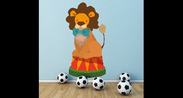 Muursticker kind circus leeuw