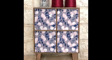 Stickers voor op meubels Pastelkleurige handgeschilderde bloemen