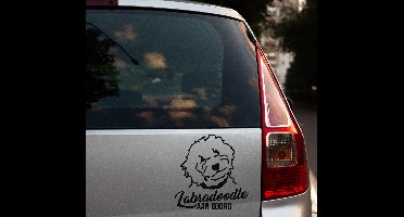 Sticker voor op auto labradoodle aan boord silhouet