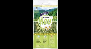 BUNNY NATURE VERS GRAS HOOI MET KAMILLE