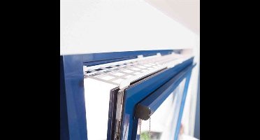 TRIXIE BESCHERMROOSTER VOOR RAAM BOVEN / BENEDEN UITTREKBAAR WIT