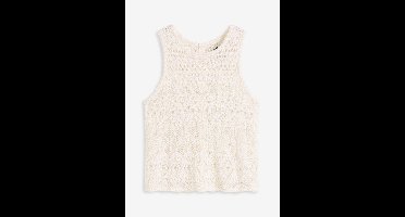 Gebreide top met een opengewerkt breipatroon