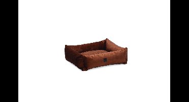 Designed by Lotte hondenmand Yndis Terra 65 x 60 x 20 cm