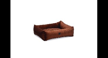 Designed by Lotte hondenmand Yndis Terra 80 x 70 x 22 cm