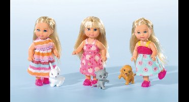 Evi Love Pet Friends. Evi met haar puppy.